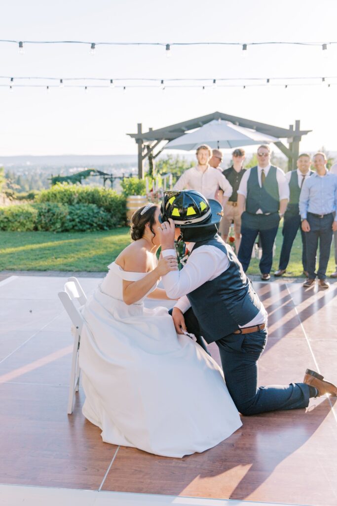 couple kissing at wedding